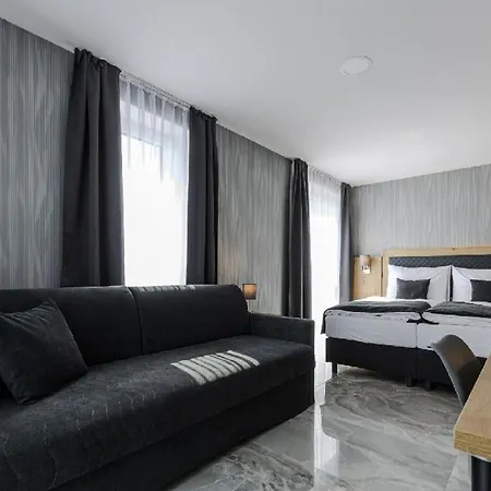 Triska Hotell