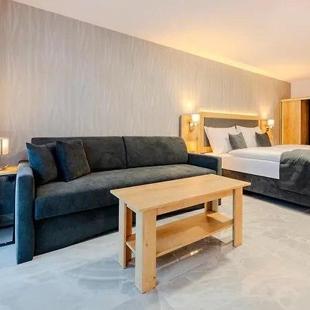 Triska 4* Brandýs nad Labem-Stará Boleslav