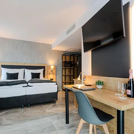 Triska Hotell Brandýs nad Labem-Stará Boleslav